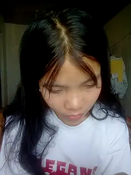 Snapshot of camtu00 chatting on March 30, 4:24 am camtu00 online show from March 30, 4:24 am