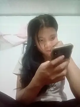 Snapshot of camtu00 chatting on April 2, 12:36 pm camtu00 online show from April 2, 12:36 pm