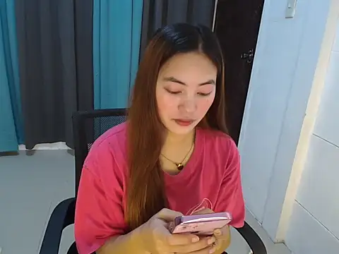 babydenxx69 online show from March 8, 10:13 pm