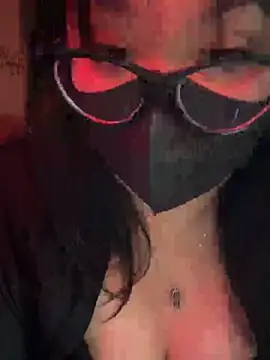 Snapshot of HaleyKin chatting on March 11, 4:57 pm HaleyKin online show from March 11, 4:57 pm