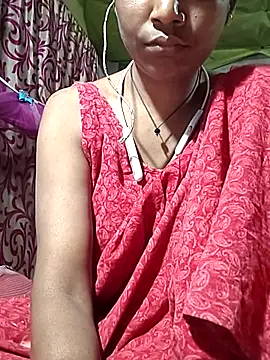 Snapshot of Sweet-runi chatting on March 3, 4:46 pm Sweet-runi online show from March 3, 4:46 pm