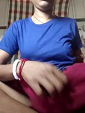 Snapshot of Sweet-runi chatting on March 18, 8:17 am Sweet-runi online show from March 18, 8:17 am