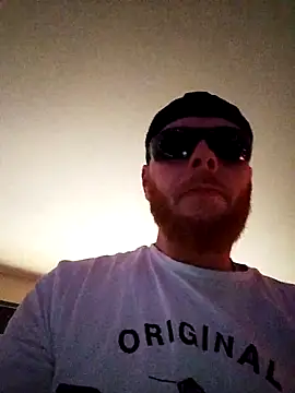 Snapshot of Stossfest43 chatting on March 28, 9:31 am Stossfest43 online show from March 28, 9:31 am