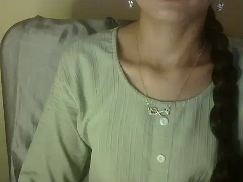 Snapshot of Mehaak_ chatting on April 5, 6:54 am Mehaak online show from April 5, 6:54 am