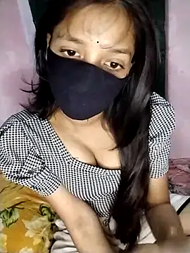 Naina-hott online show from March 25, 6:25 pm