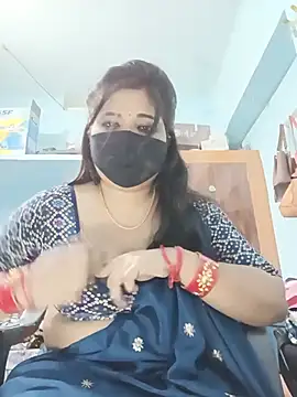 Snapshot of sweetAkhi chatting on July 28, 4:39 pm sweetAkhi online show from July 28, 4:39 pm