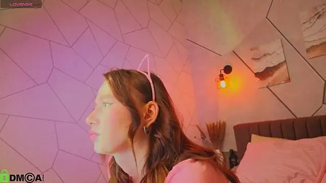  Kiki angel  online show from March 29, 1:27 am