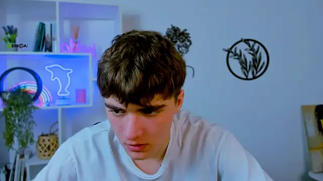 emil lucky online show from February 23, 12:24 pm