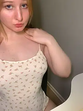 MargoPinky1 online show from May 7, 7:41 pm