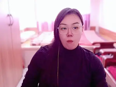 Snapshot of yingying1222 chatting on March 7, 1:02 am yingying1222 online show from March 7, 1:02 am