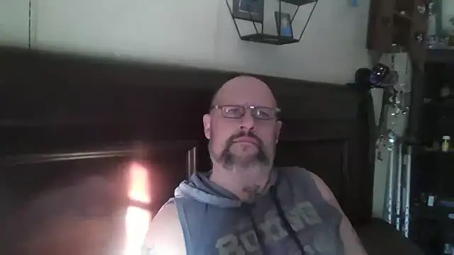 openmindmam online show from February 10, 2:10 pm