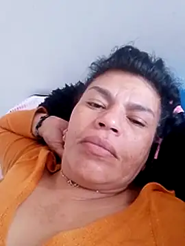 Snapshot of jennifer_0717 chatting on May 23, 12:31 pm jennifer 0717 online show from May 23, 12:31 pm