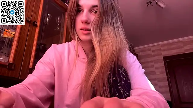 LovelySilk 63 online show from March 5, 9:05 am