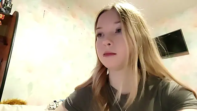 TiaBIanks online show from February 27, 10:48 am