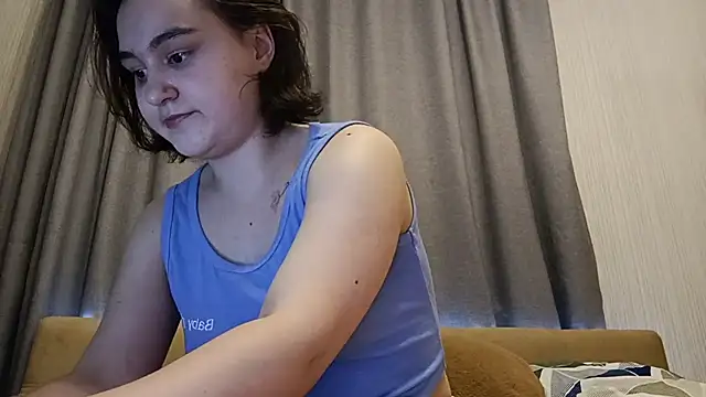 KatrinaWanderlust online show from February 11, 1:05 pm