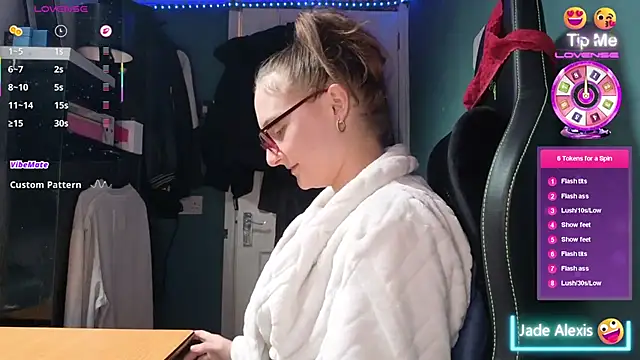 Snapshot of JadeAlexis403 chatting on March 12, 11:38 am JadeAlexis403 online show from March 12, 11:38 am