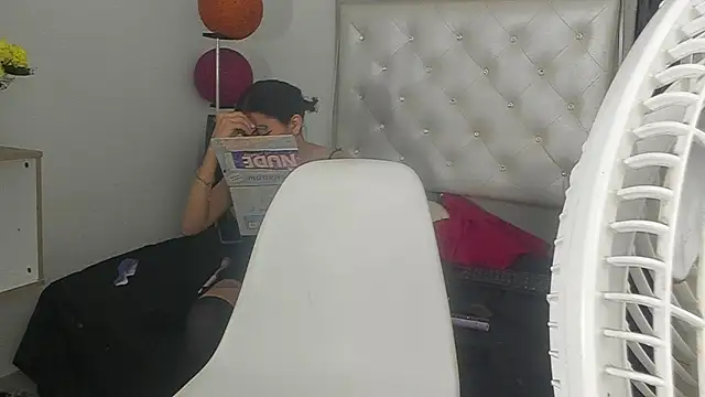 Violesweet22 online show from February 10, 1:26 pm