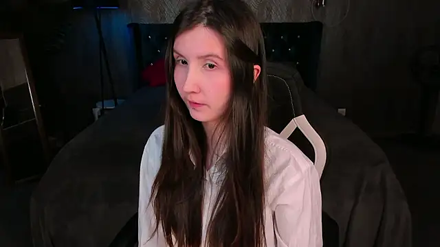 avrora shy  online show from February 10, 5:17 pm