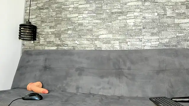ASHLEY COLLINS1 online show from July 15, 11:59 am