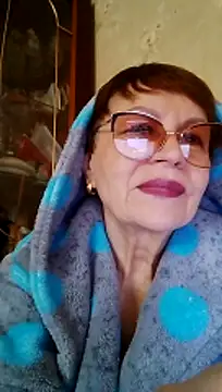 SophieBurns online show from March 14, 11:04 am