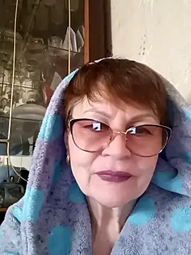 SophieBurns online show from March 18, 8:50 am