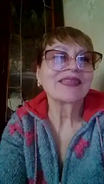 SophieBurns online show from March 31, 10:26 am