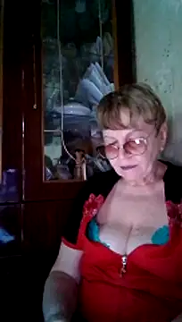 Snapshot of SophieBurns chatting on July 24, 12:47 pm SophieBurns online show from July 24, 12:47 pm