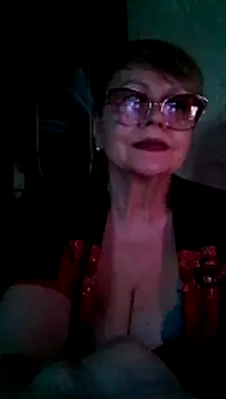 Snapshot of SophieBurns chatting on July 28, 4:39 pm SophieBurns online show from July 28, 4:39 pm