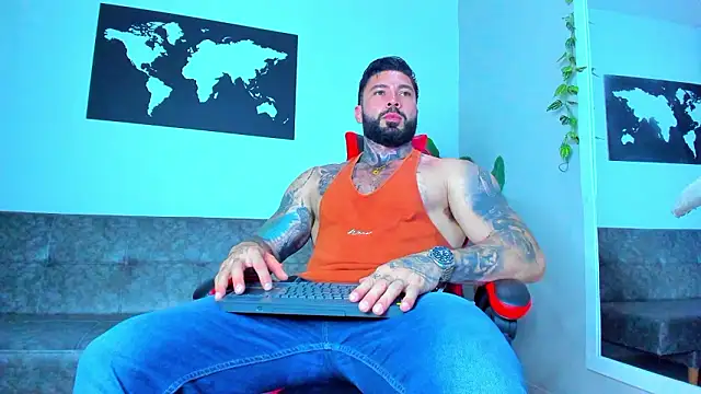 Snapshot of Alessrose chatting on March 11, 9:10 pm Alessrose online show from March 11, 9:10 pm