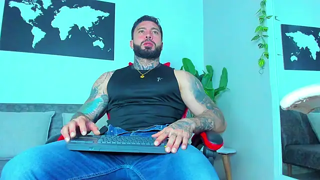 Alessrose online show from May 5, 9:12 pm