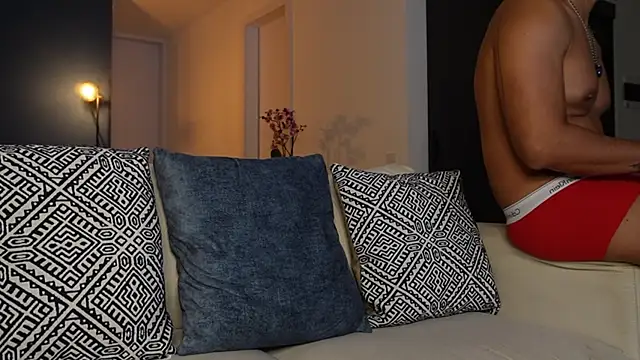 Snapshot of NicoHeat chatting on March 24, 4:28 am NicoHeat online show from March 24, 4:28 am