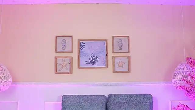 ElectraJonesX online show from March 21, 11:37 am