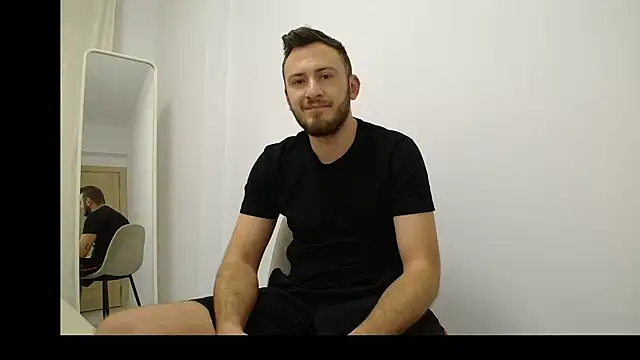 RoyalStudX online show from February 9, 7:07 pm