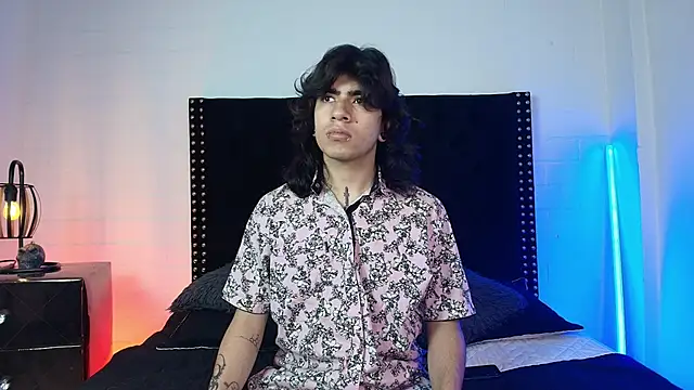 Axell Kussh online show from February 15, 12:58 pm