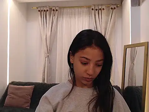 Scarleet miaa online show from May 13, 9:22 pm