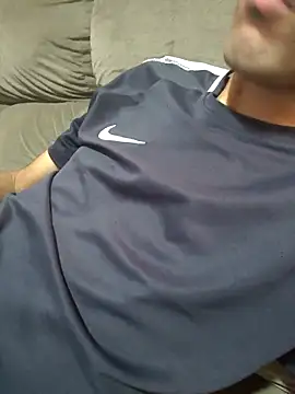 Snapshot of MOREN044 chatting on February 12, 5:08 pm MOREN044 online show from February 12, 5:08 pm