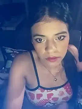 lorenita1616 online show from February 6, 6:29 am