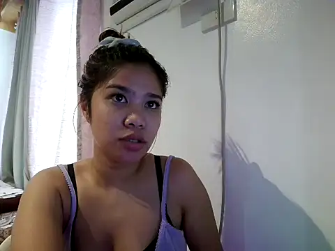 Snapshot of Avery_69 chatting on March 8, 7:56 am Avery 69 online show from March 8, 7:56 am