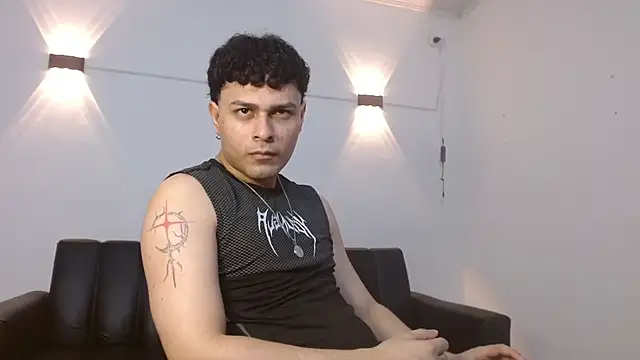 Philip Jons online show from February 19, 9:33 pm