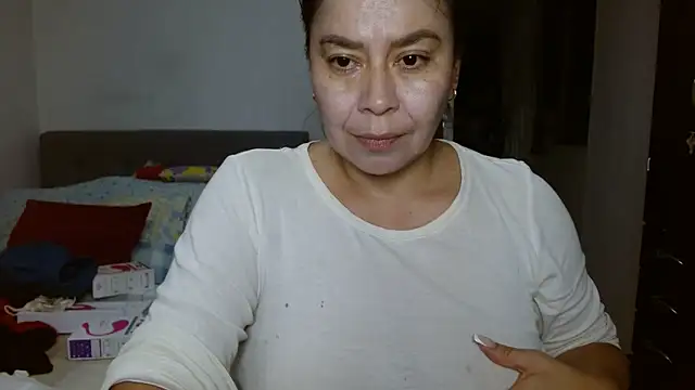 Karo sexy online show from December 31, 3:34 am