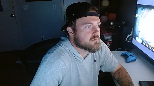 theone07221 online show from July 28, 5:58 am