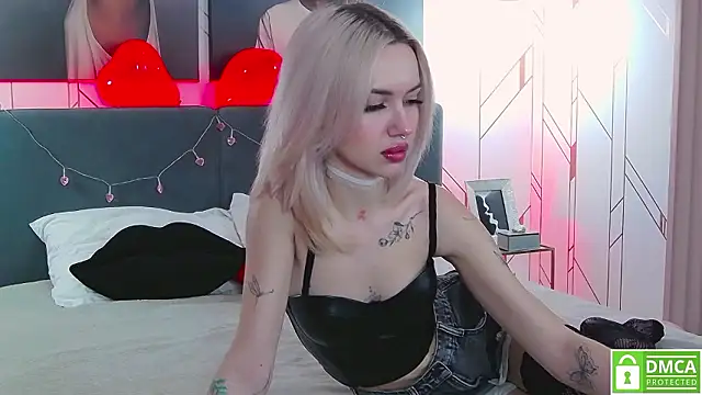 JosephineRowe online show from March 2, 7:15 am