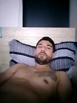 Snapshot of Camilo696903 chatting on March 31, 10:37 am Camilo696903 online show from March 31, 10:37 am