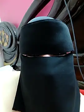 Warda Egy online show from March 29, 12:38 pm