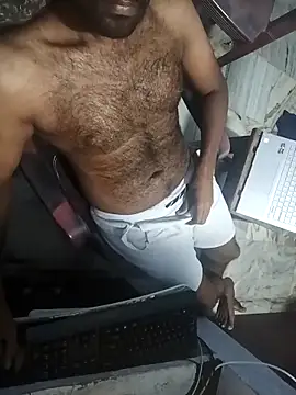 your-hotty69 online show from February 9, 4:00 pm