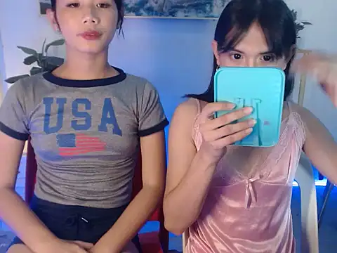 littlemikay online show from July 22, 12:52 pm