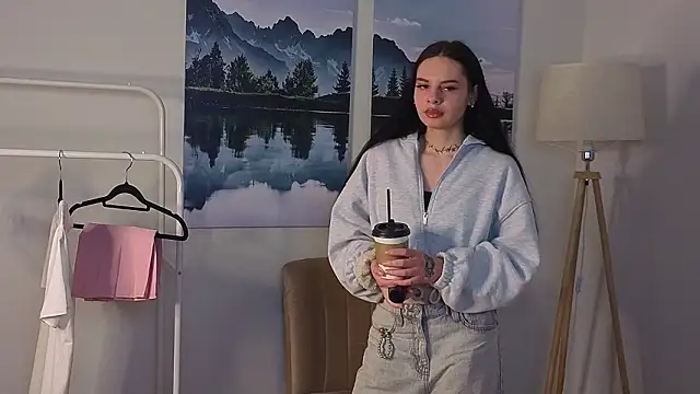 ClaritaBillard online show from February 8, 9:13 am