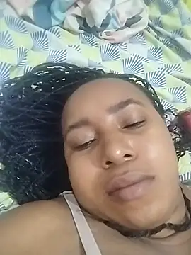 Snapshot of HilarySolis chatting on March 24, 5:01 am HilarySolis online show from March 24, 5:01 am