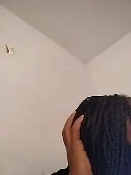 Snapshot of HilarySolis chatting on March 25, 12:33 pm HilarySolis online show from March 25, 12:33 pm