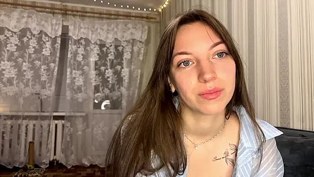 NancieBrack online show from February 8, 10:13 pm